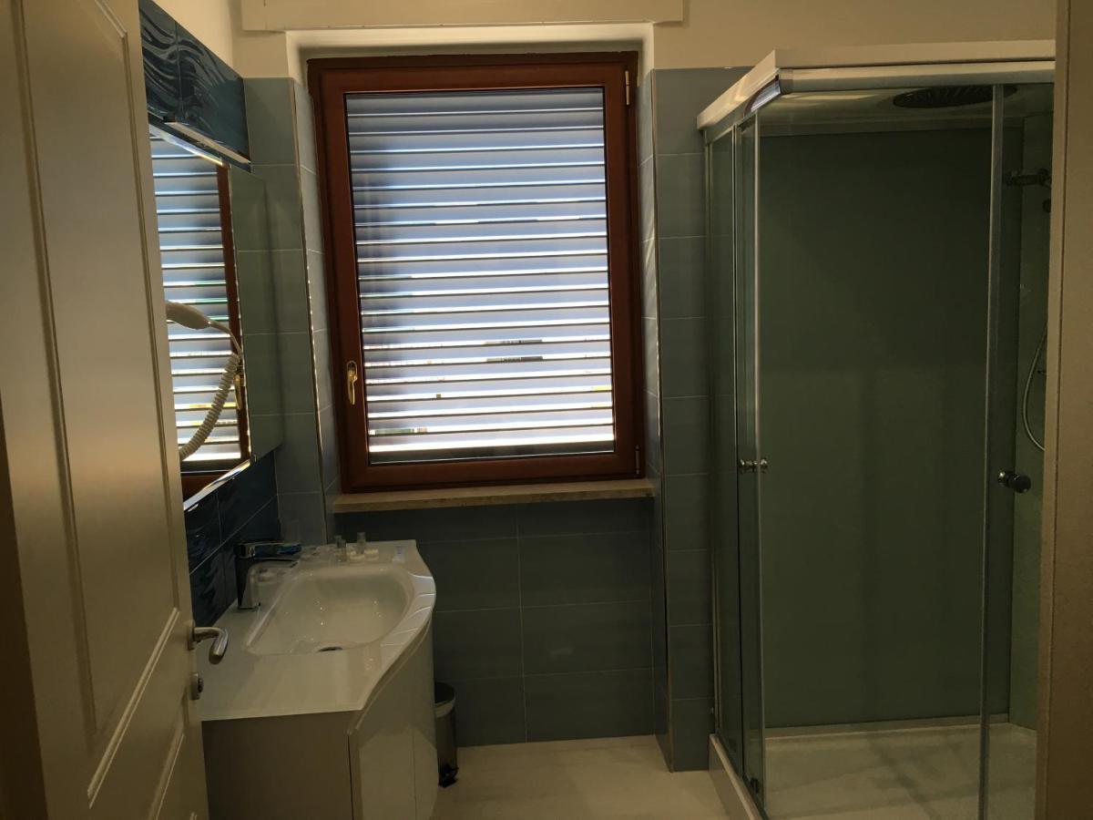 Madigans Rooms Bed&Breakfast Lecce Luaran gambar