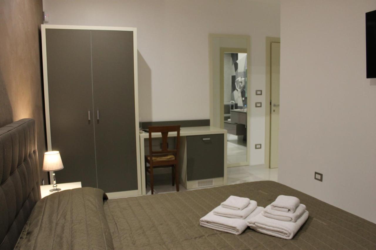 Madigans Rooms Bed&Breakfast Lecce Luaran gambar