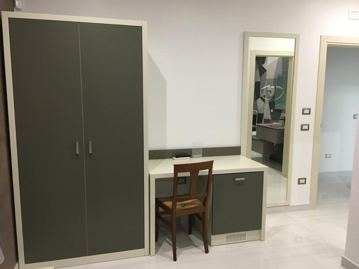 Madigans Rooms Bed&Breakfast Lecce Luaran gambar