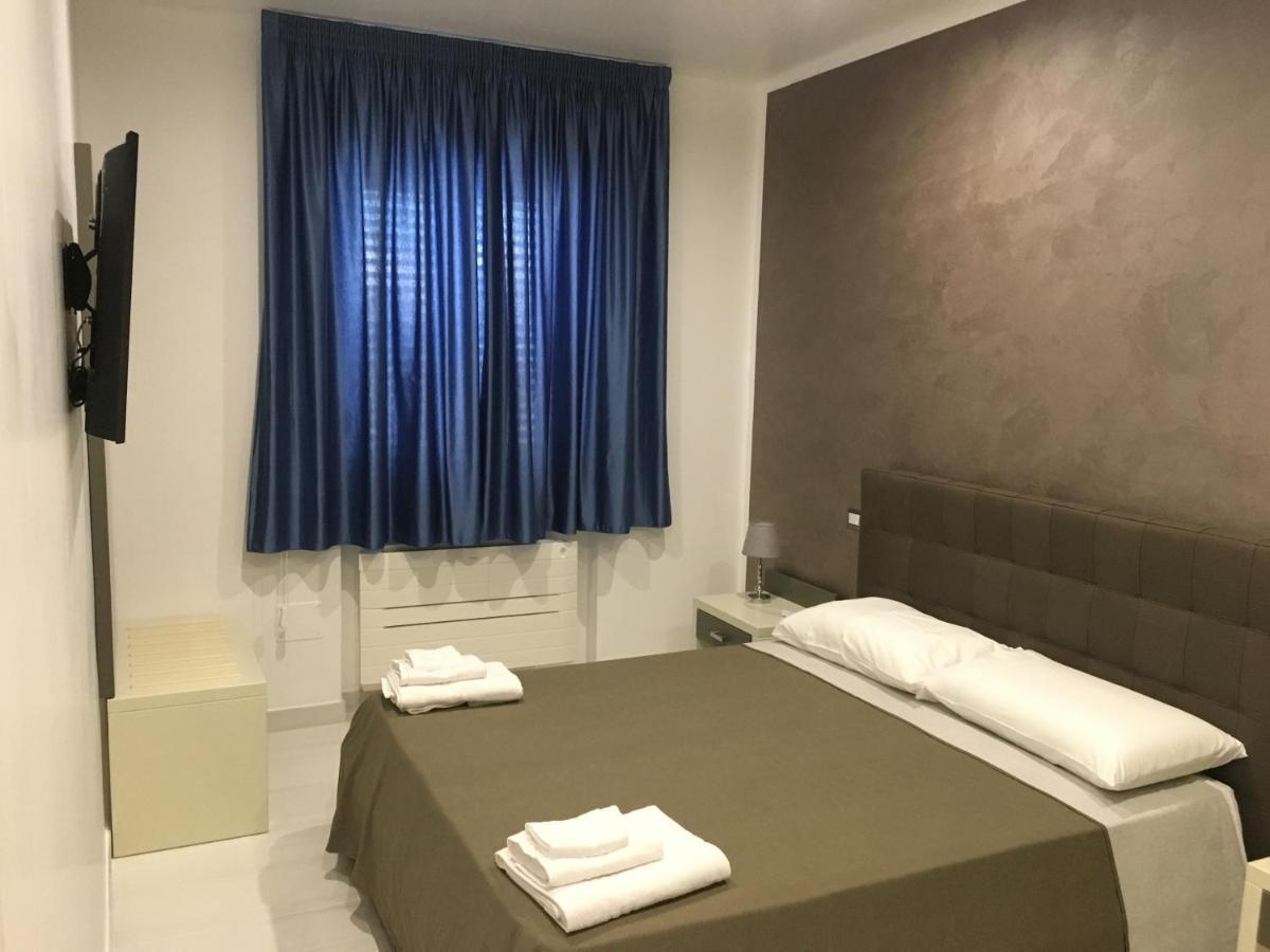 Madigans Rooms Bed&Breakfast Lecce Luaran gambar