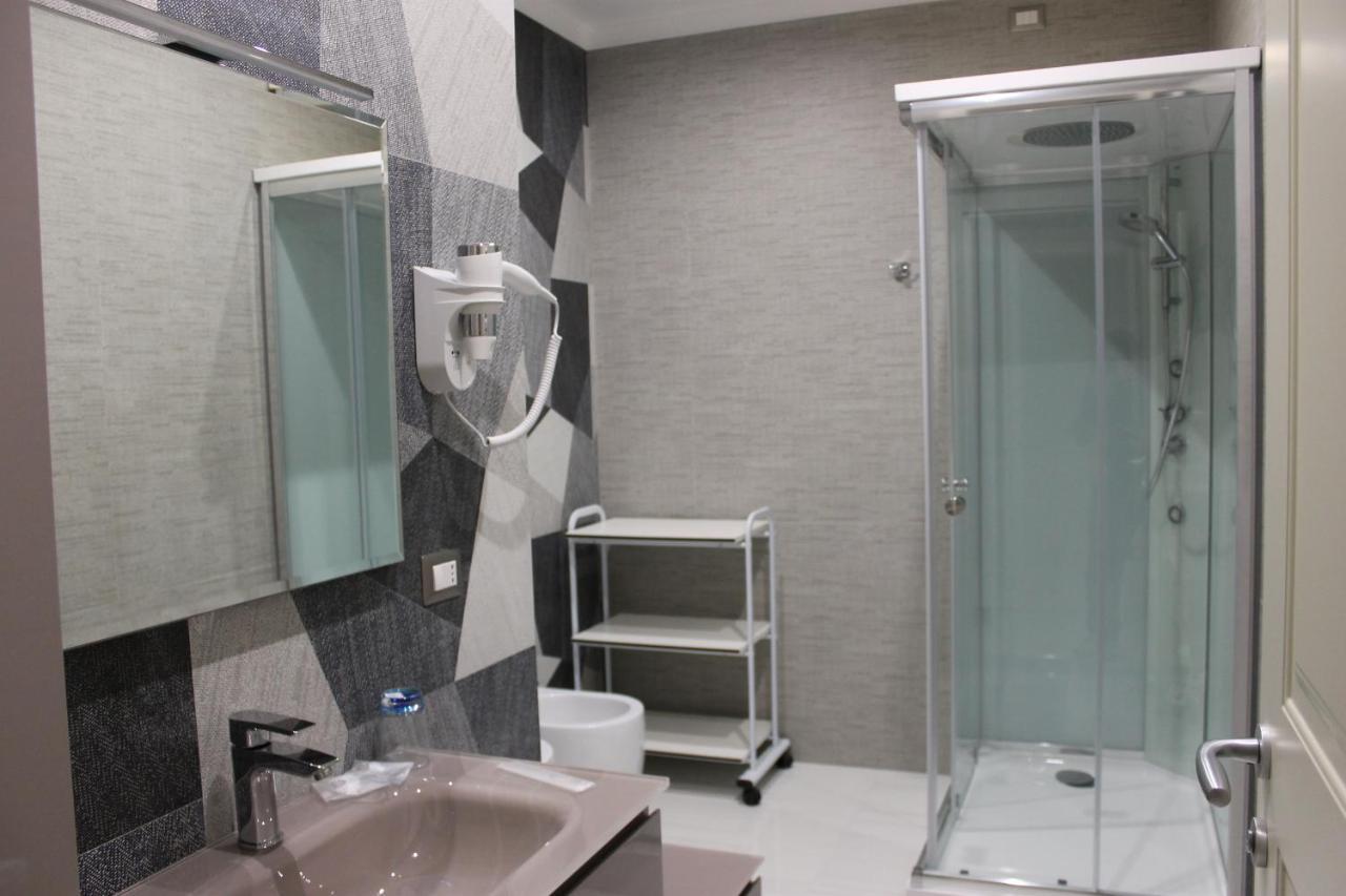 Madigans Rooms Bed&Breakfast Lecce Luaran gambar