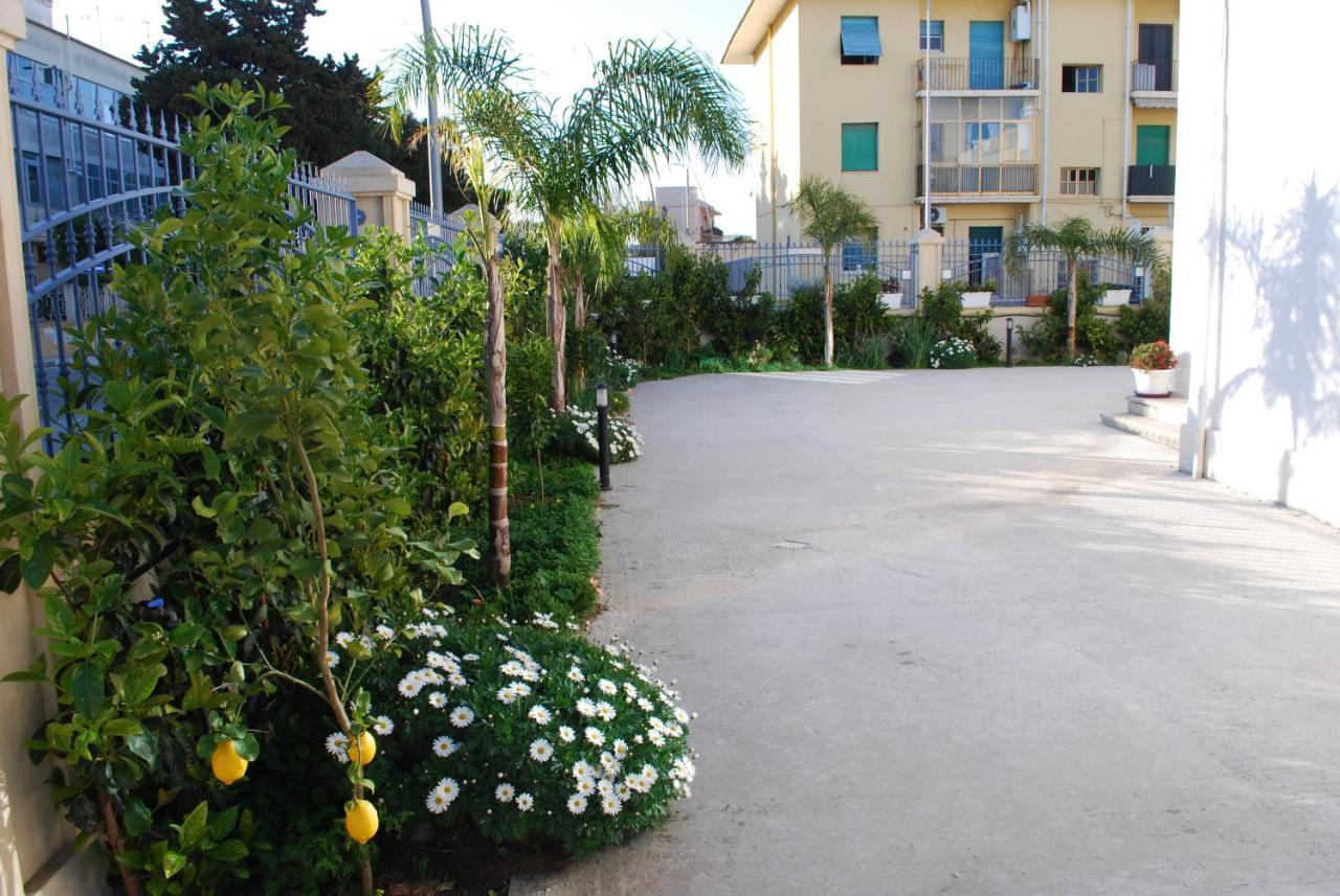 Madigans Rooms Bed&Breakfast Lecce Luaran gambar